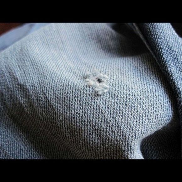 Hemmed 3R Refuge Blue Jean Pants Preowned Hole Some Flaws IS: 28.5 OS:37.5 W: 27 - Picture 11 of 16